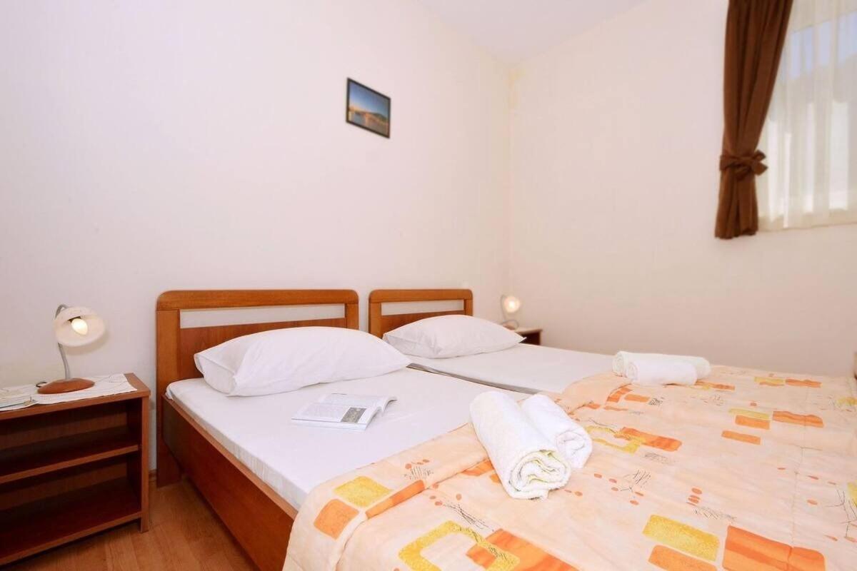 Apartments Sima Trogir Eksteriør billede