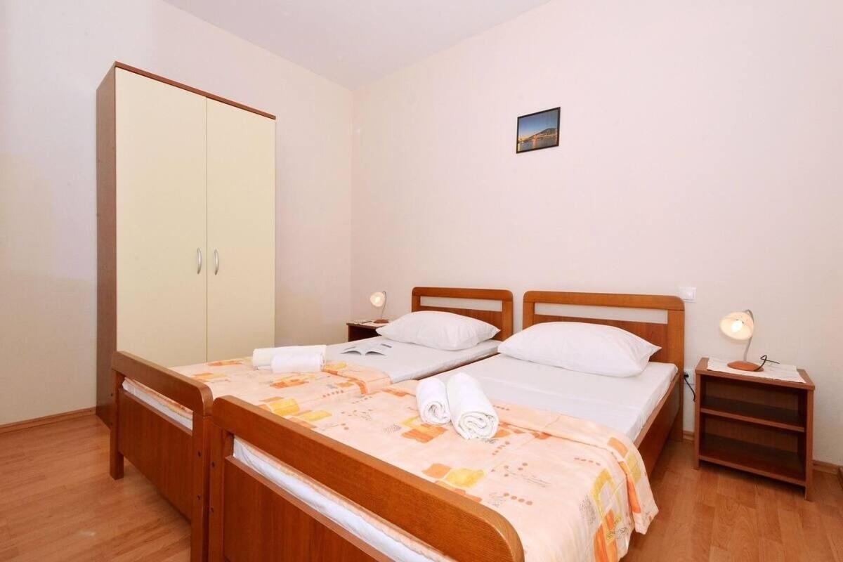 Apartments Sima Trogir Eksteriør billede