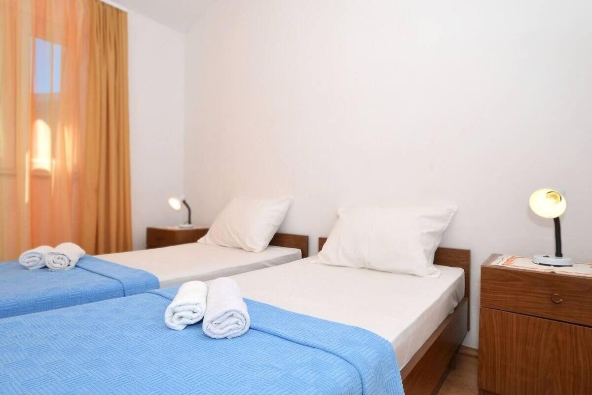 Apartments Sima Trogir Eksteriør billede